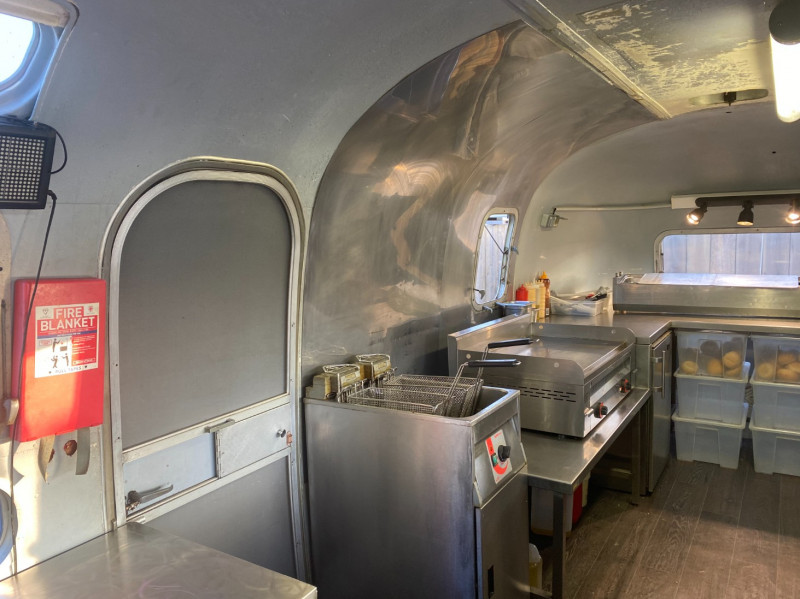 
                                                Matériel Restauration
                                                 airstream food truck