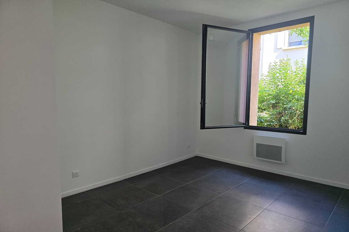 
                                                Vente
                                                 Aix Muselli