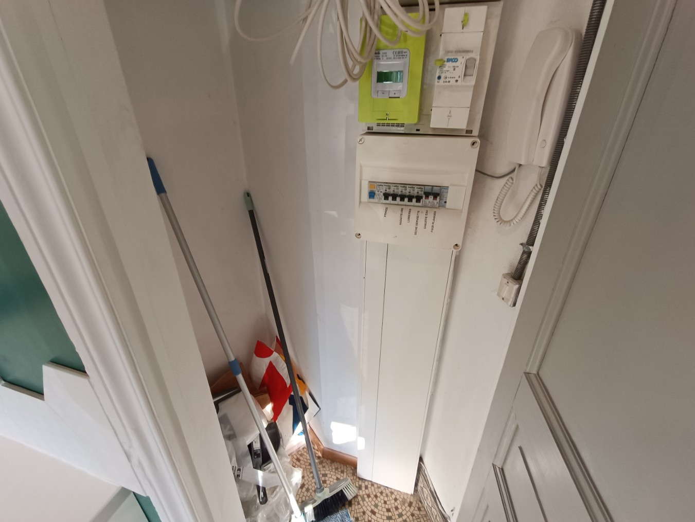 
                                                Location
                                                 ALBERT, APPARTEMENT T2 MEUBLÉ