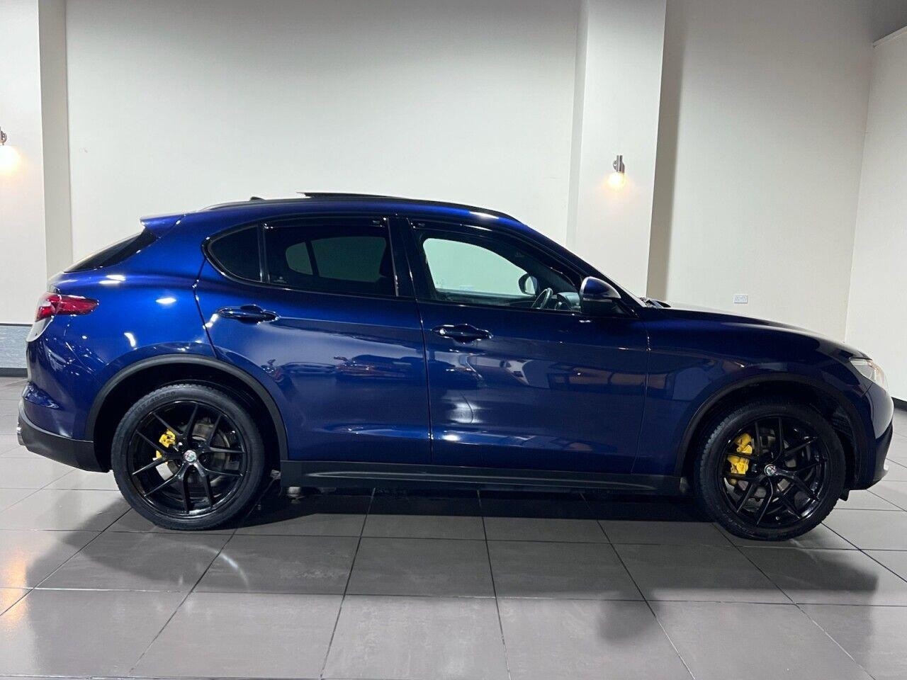Voiture
                                                 Alfa Romeo Stelvio 2.2 TD Milano Edizione SUV 5dr Diesel Auto Q4 AWD Euro 6 (s/s) (210 ps)