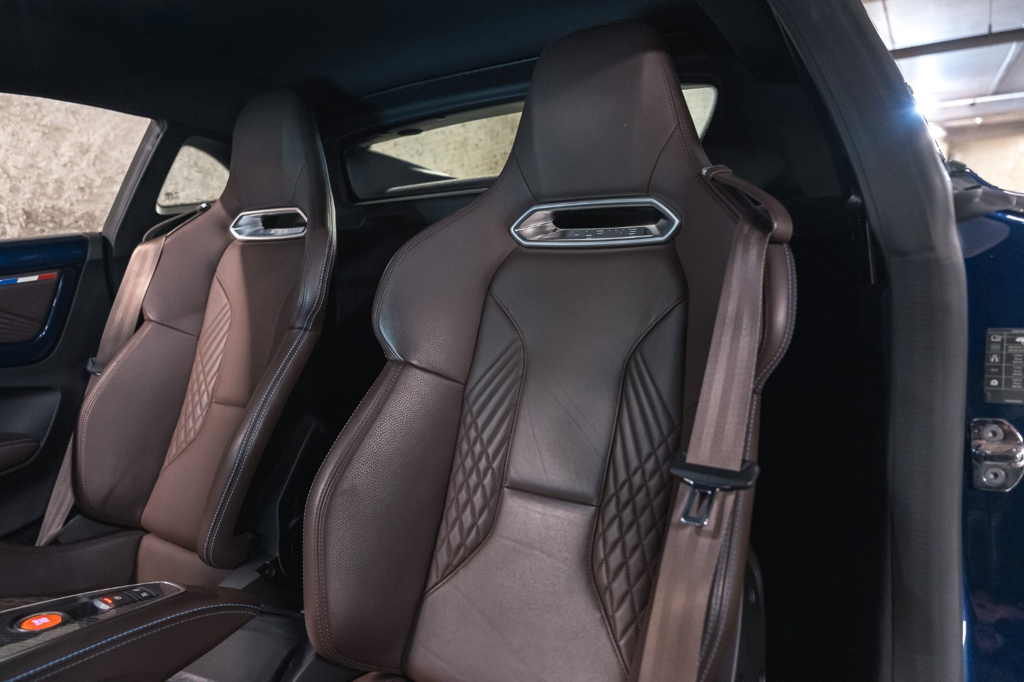 
                                                Voiture
                                                 Alpine A110 Legend GT 1.8 250