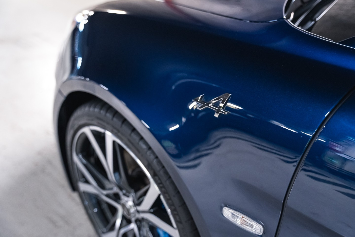 
                                                Voiture
                                                 Alpine A110 Legend GT 1.8 250