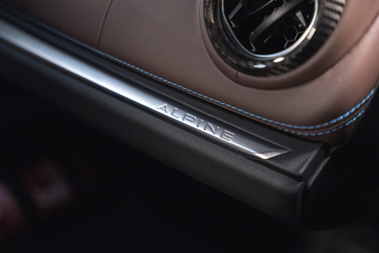 
                                                Voiture
                                                 Alpine A110 Legend GT 1.8 250