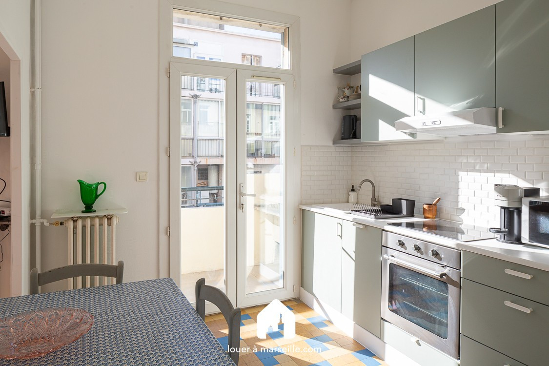 
                                                Location
                                                 Ambroise Paré