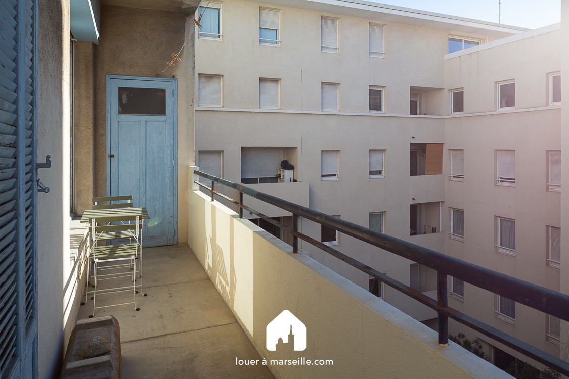 
                                                Location
                                                 Ambroise Paré