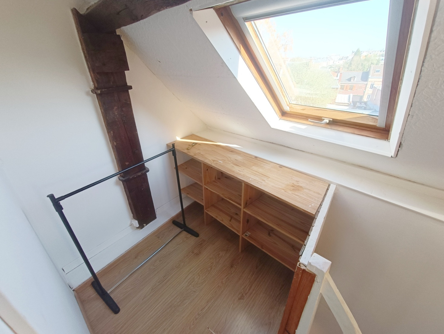 
                                                Location
                                                 Amiénoise 2 chambres avec cour St Honoré