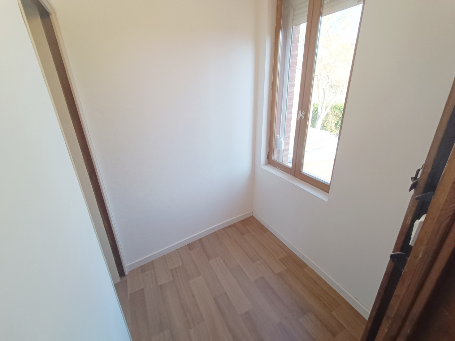 
                                                Location
                                                 Amiénoise 2 chambres avec cour St Honoré