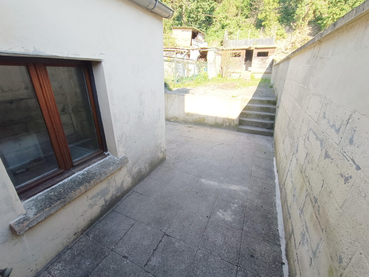 
                                                Vente
                                                 Amiénoise 2 chambres jardin St Maurice