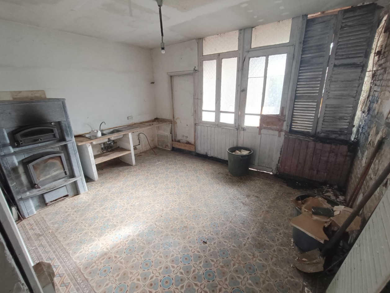 
                                                Vente
                                                 Amiénoise 4 chambres – 113 m2 – Terrasse