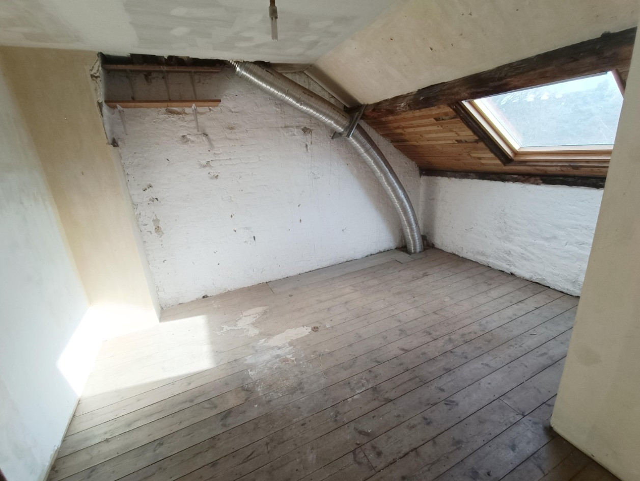 
                                                Vente
                                                 Amiénoise 4 chambres – 113 m2 – Terrasse