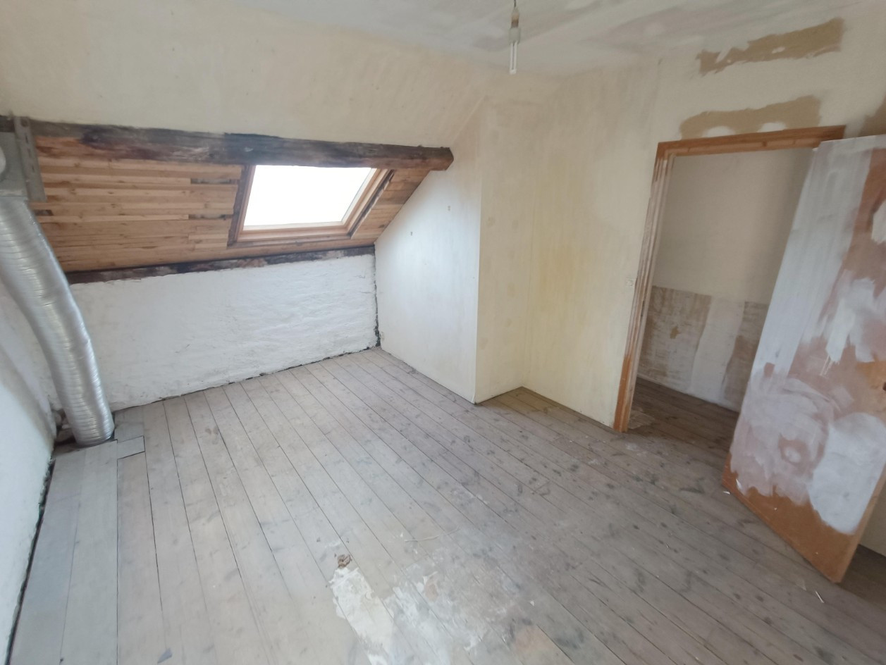 
                                                Vente
                                                 Amiénoise 4 chambres – 113 m2 – Terrasse