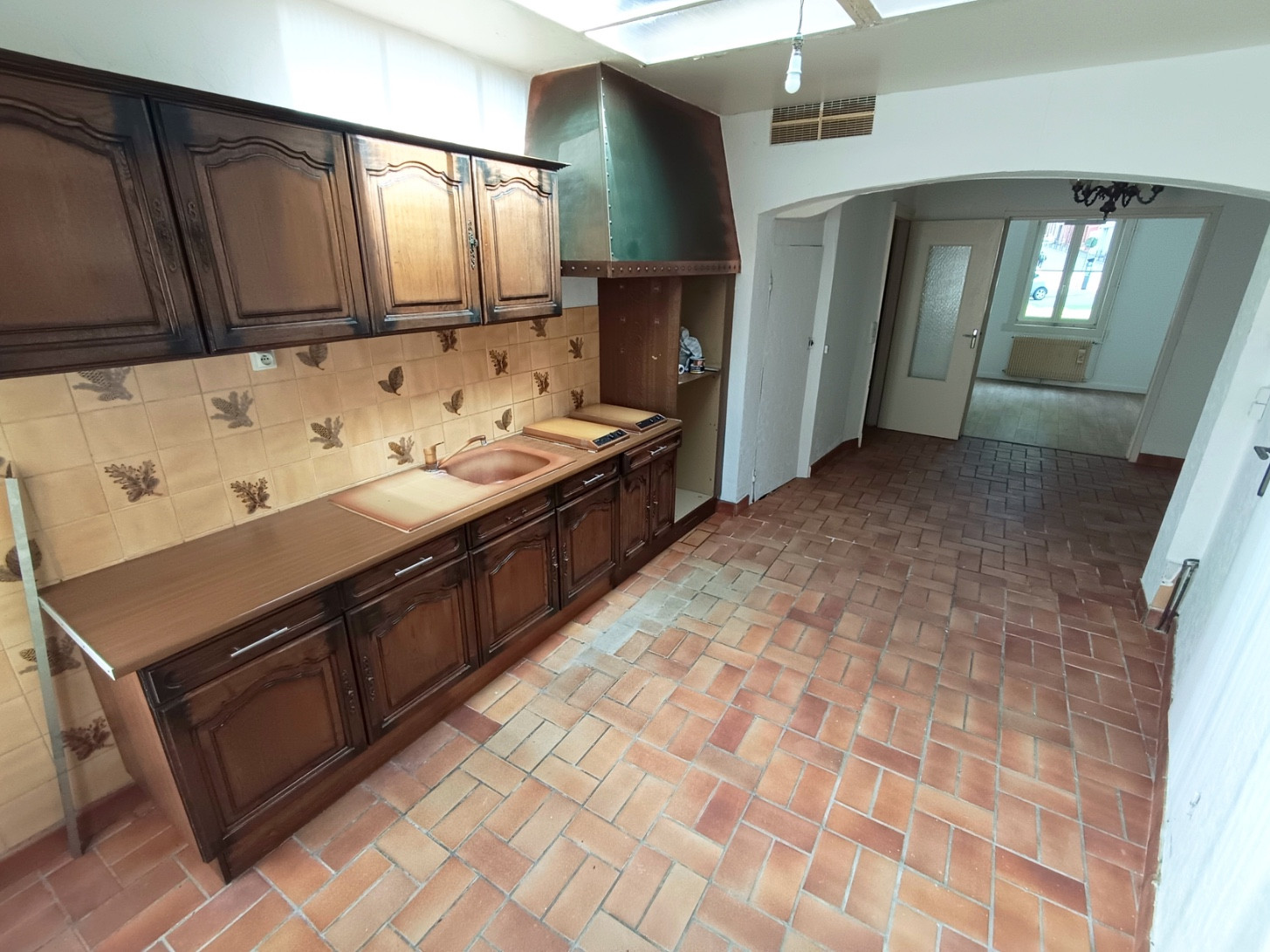 
                                                Vente
                                                 Amiénoise 4 chambres cour, grenier, cave Amiens