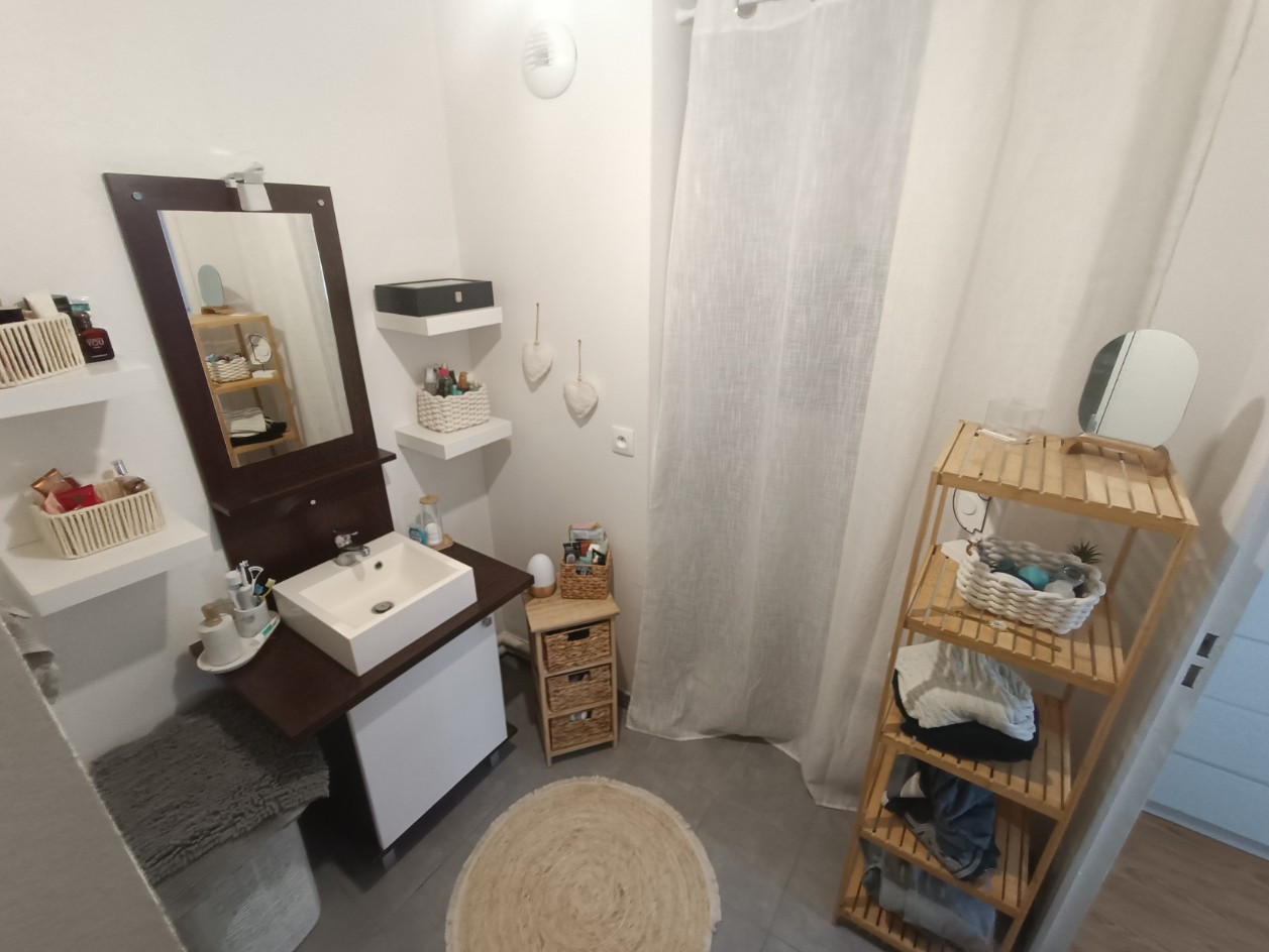 
                                                Vente
                                                 Amiens Appartement T2 récent avec parking privé