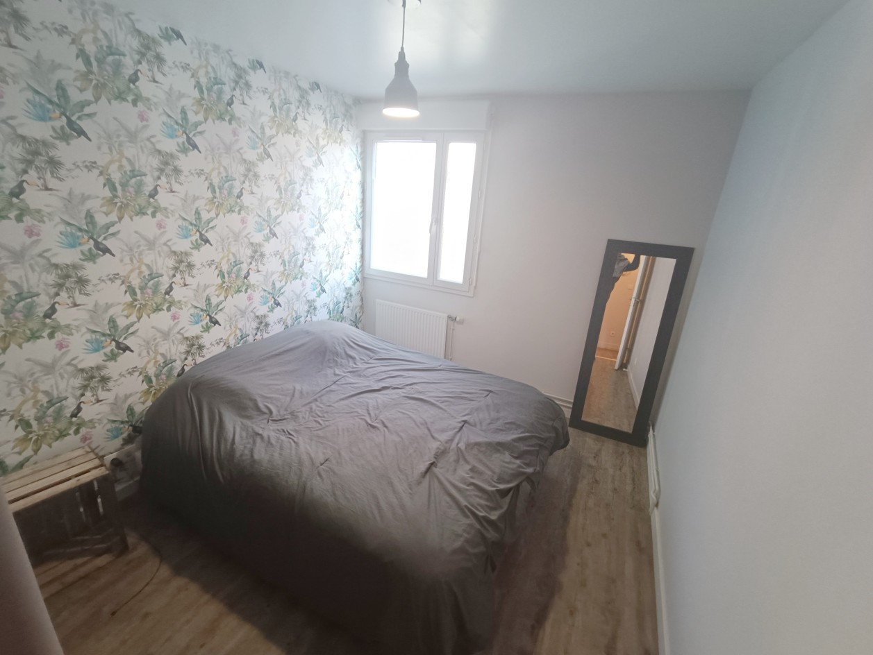 
                                                Location
                                                 Amiens Appartement T3 et jardin