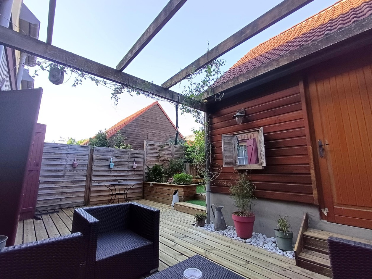 
                                                Vente
                                                 Amiens, Maison 3 chambres garage bords de Somme