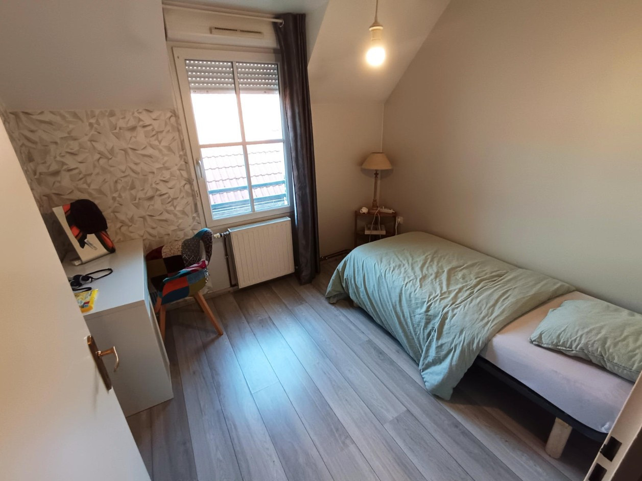 
                                                Vente
                                                 Amiens, Maison 3 chambres garage bords de Somme