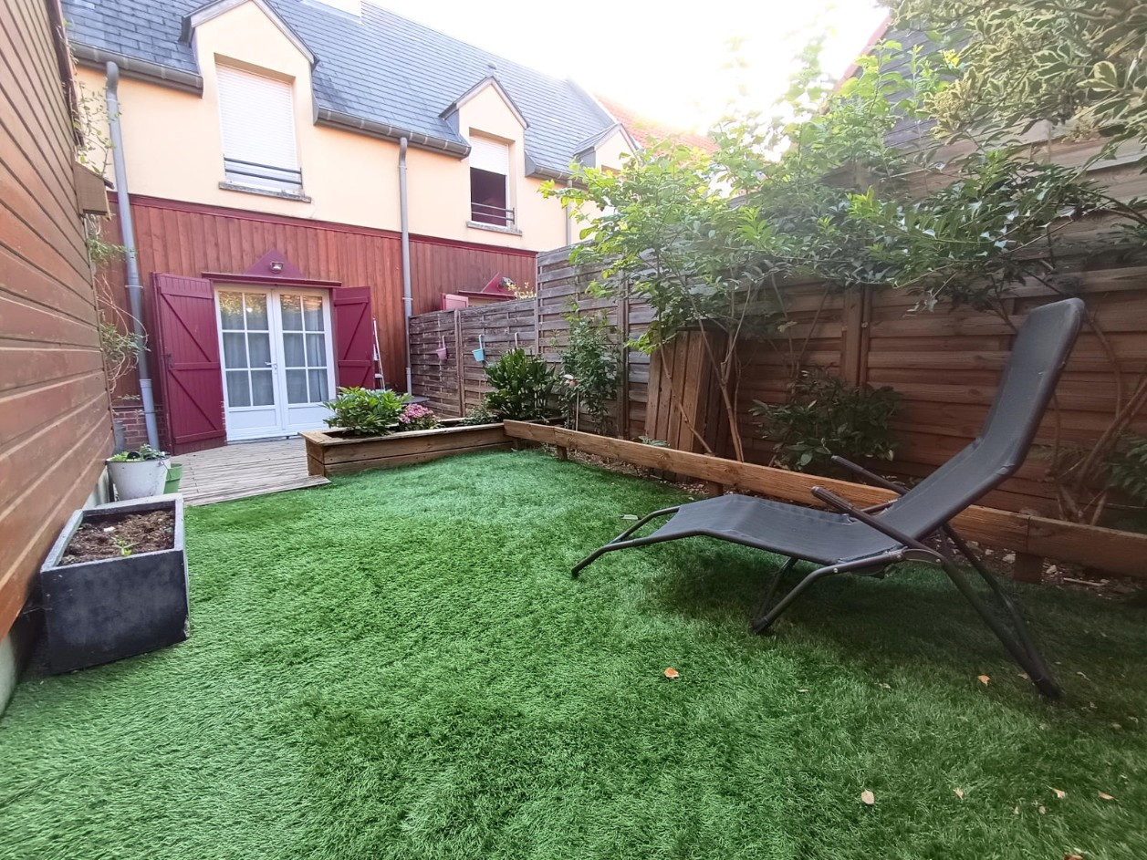 
                                                Vente
                                                 Amiens, Maison 3 chambres garage bords de Somme