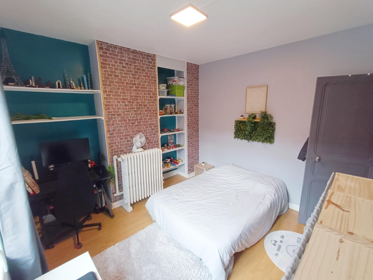 
                                                Vente
                                                 Amiens, maison de 3 chambres, 106m2, grande cour