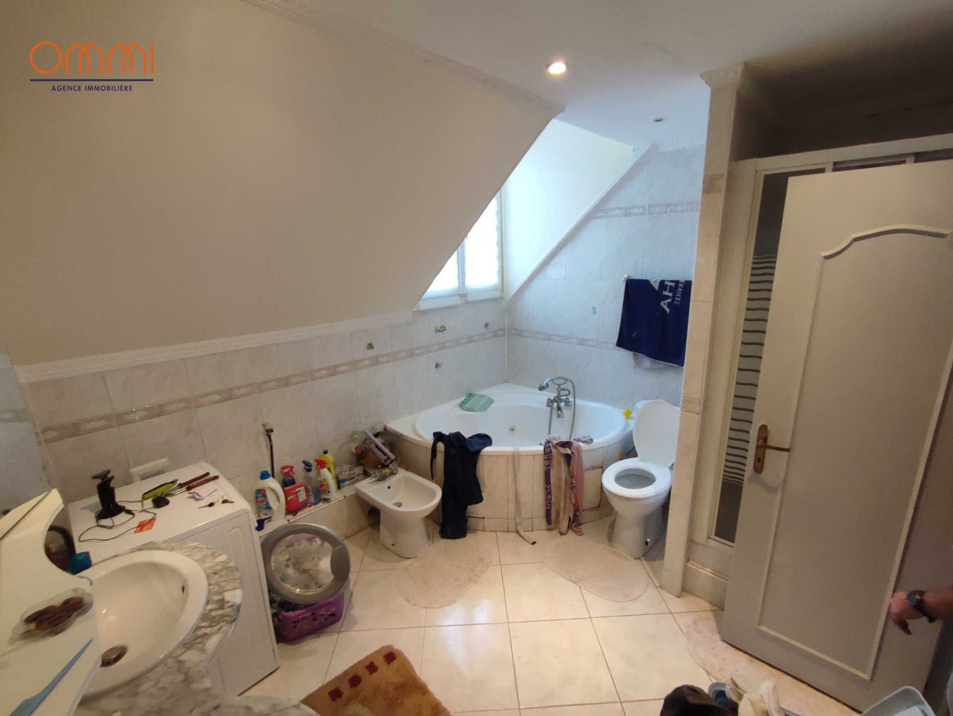 
                                                Vente
                                                 Amiens Saint-Maurice T6, 4 chambres