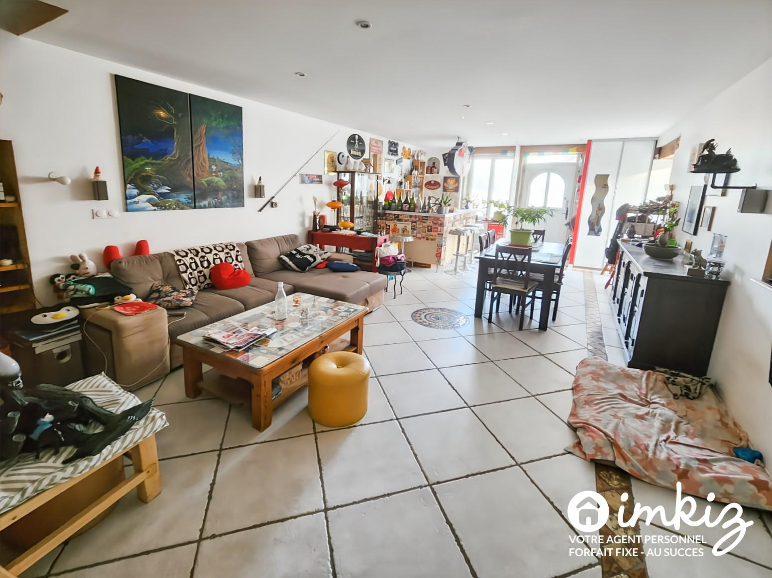 Vente
                                                 Ancien corps de ferme de 125m² - 4 chambres