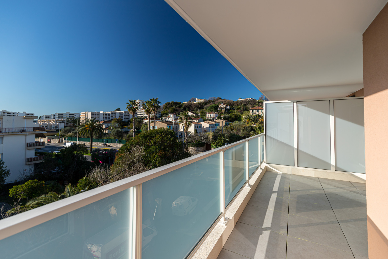 
                                                Location
                                                 ANTIBES / JULES GREC - Appartement 2 pièces avec terrasse à louer