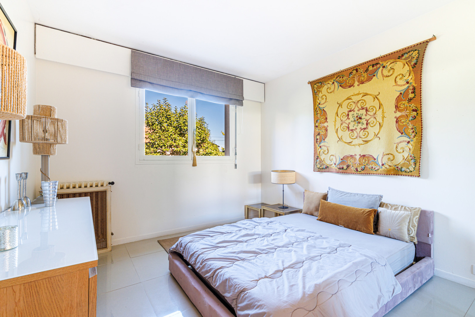 
                                                Vente
                                                 Antibes – La Badine, le charme rare d’une maison entre mer et verdure sans vis-a-vis