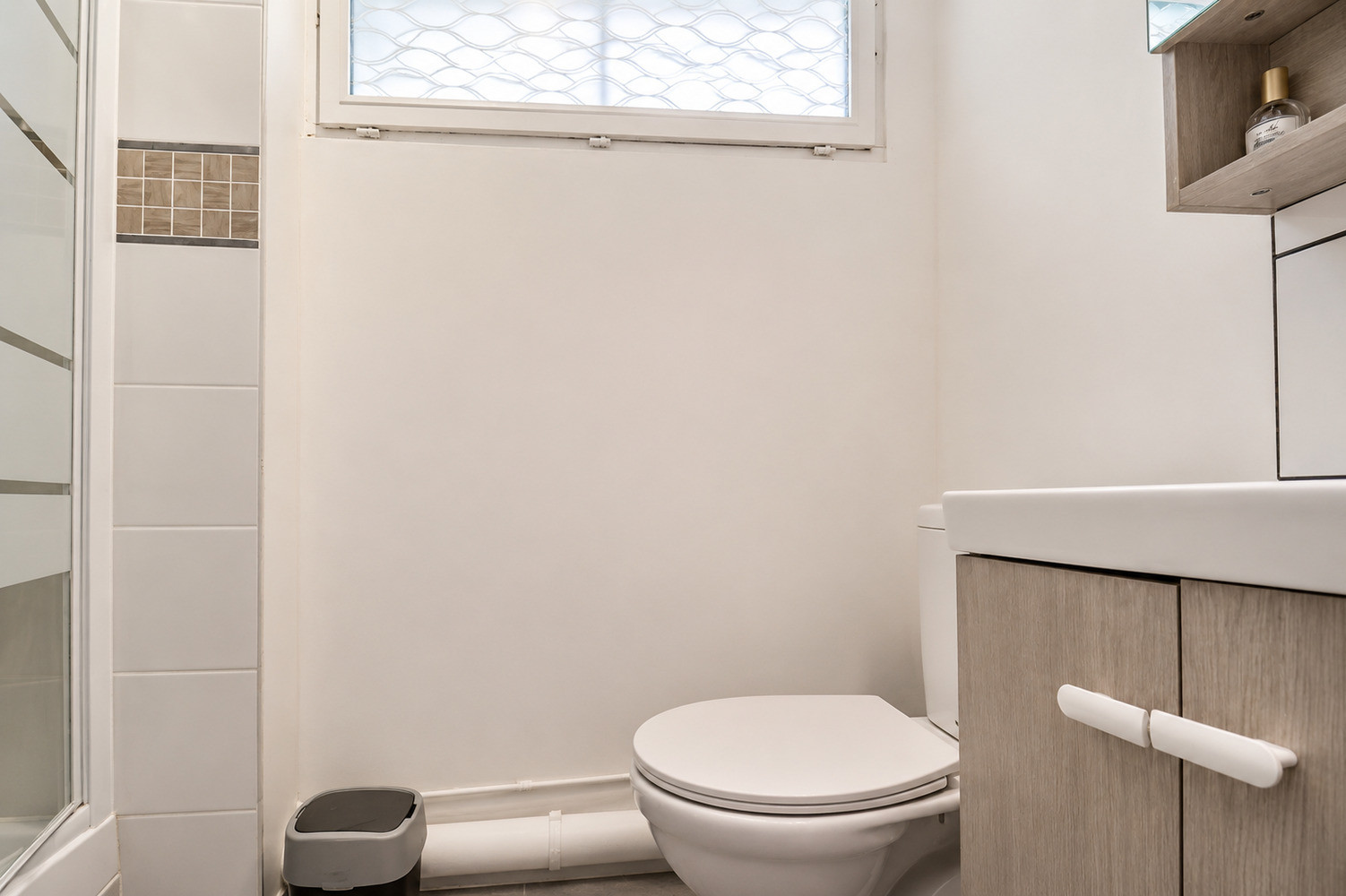 
                                                Vente
                                                 Antony Studio 17m² - sans travaux - calme