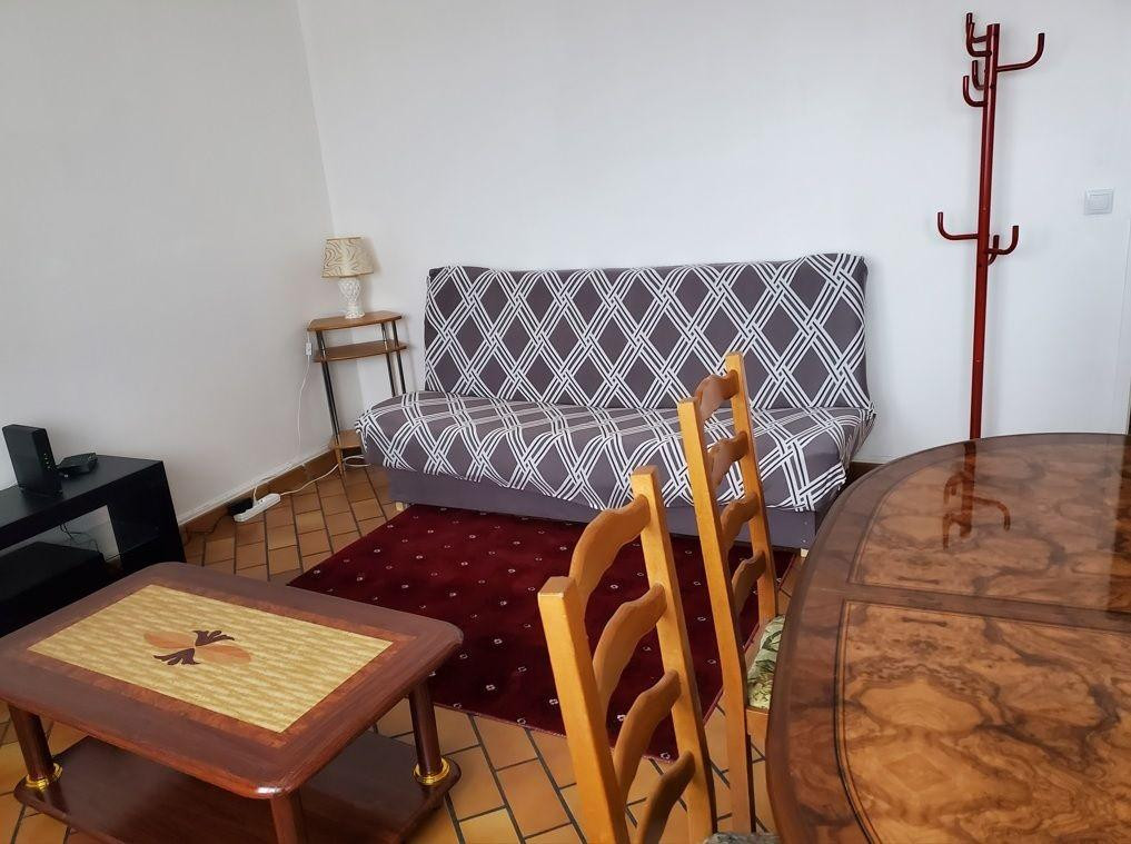 
                                                Location
                                                 App. 3p. 61m². Clichy, entrée de ville