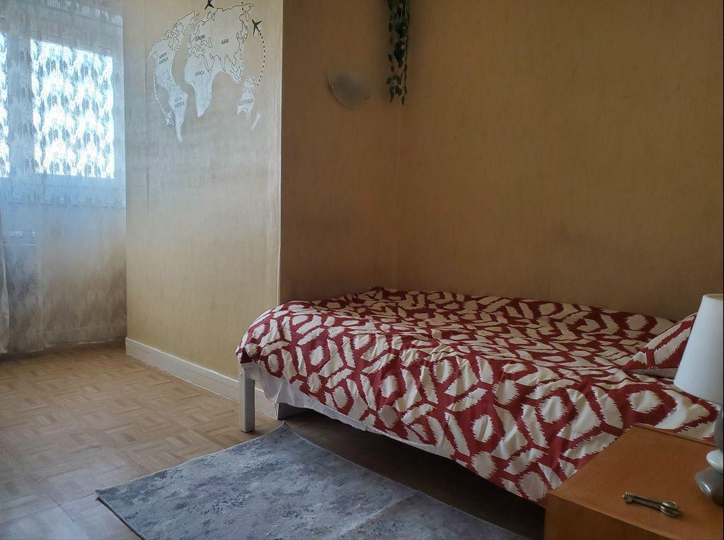 
                                                Location
                                                 App. 3p. 61m². Clichy, entrée de ville