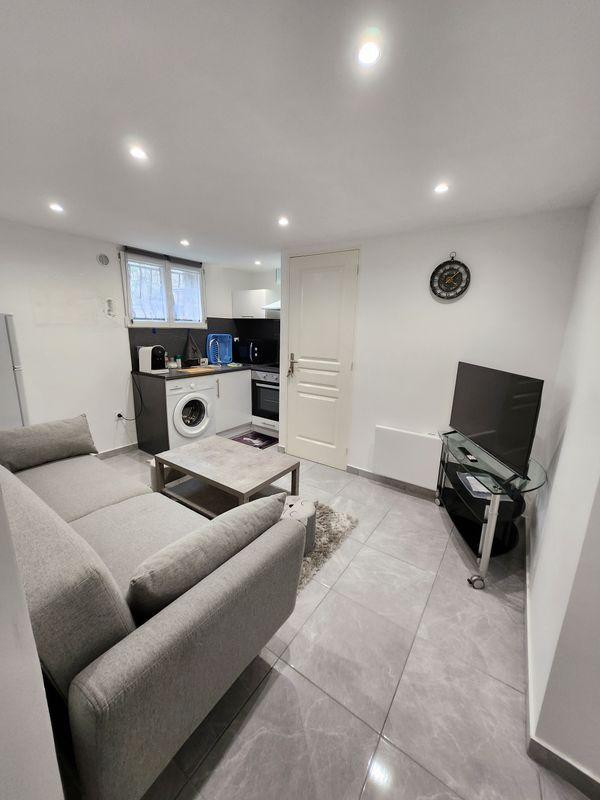 
                                                Location
                                                 Apparemment 2 pièces 31,45 m2