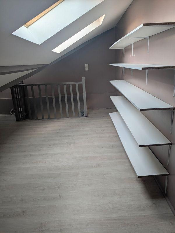 
                                                Location
                                                 Apparemment 31m2 en duplex Parc de château