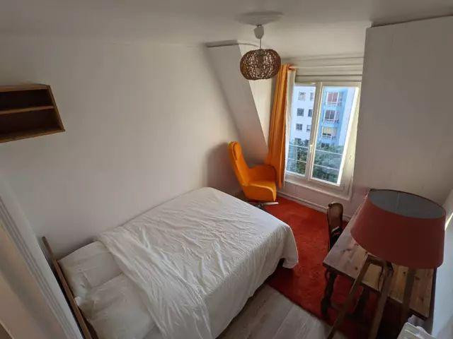 
                                                Location
                                                 Apparemment avec ascenseur