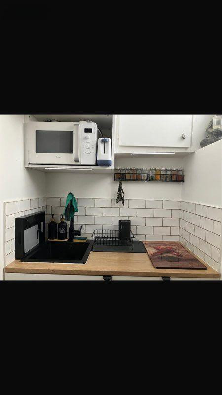 
                                                Location
                                                 Apparemment Paris 10e