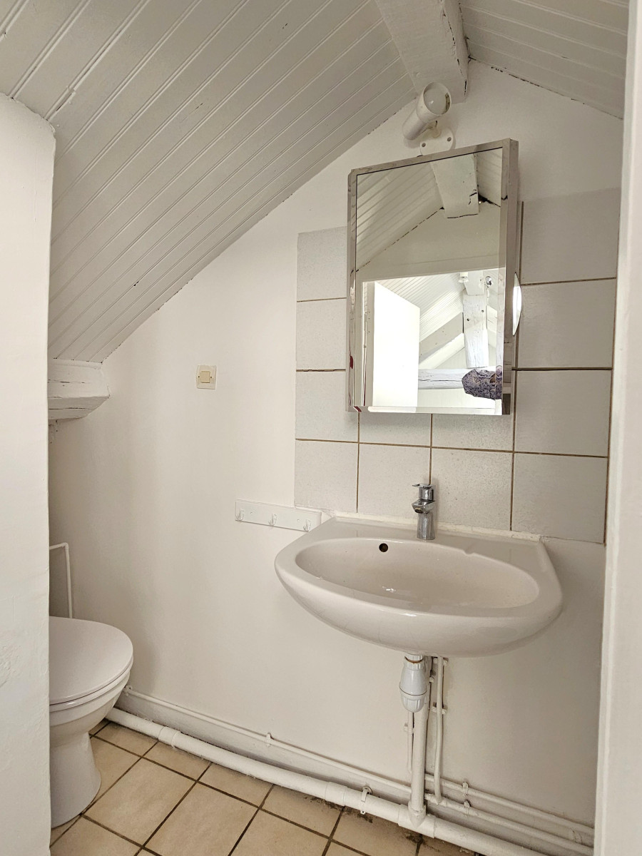 
                                                Vente
                                                 Appart  2 pièces, duplex de 52m² au sol