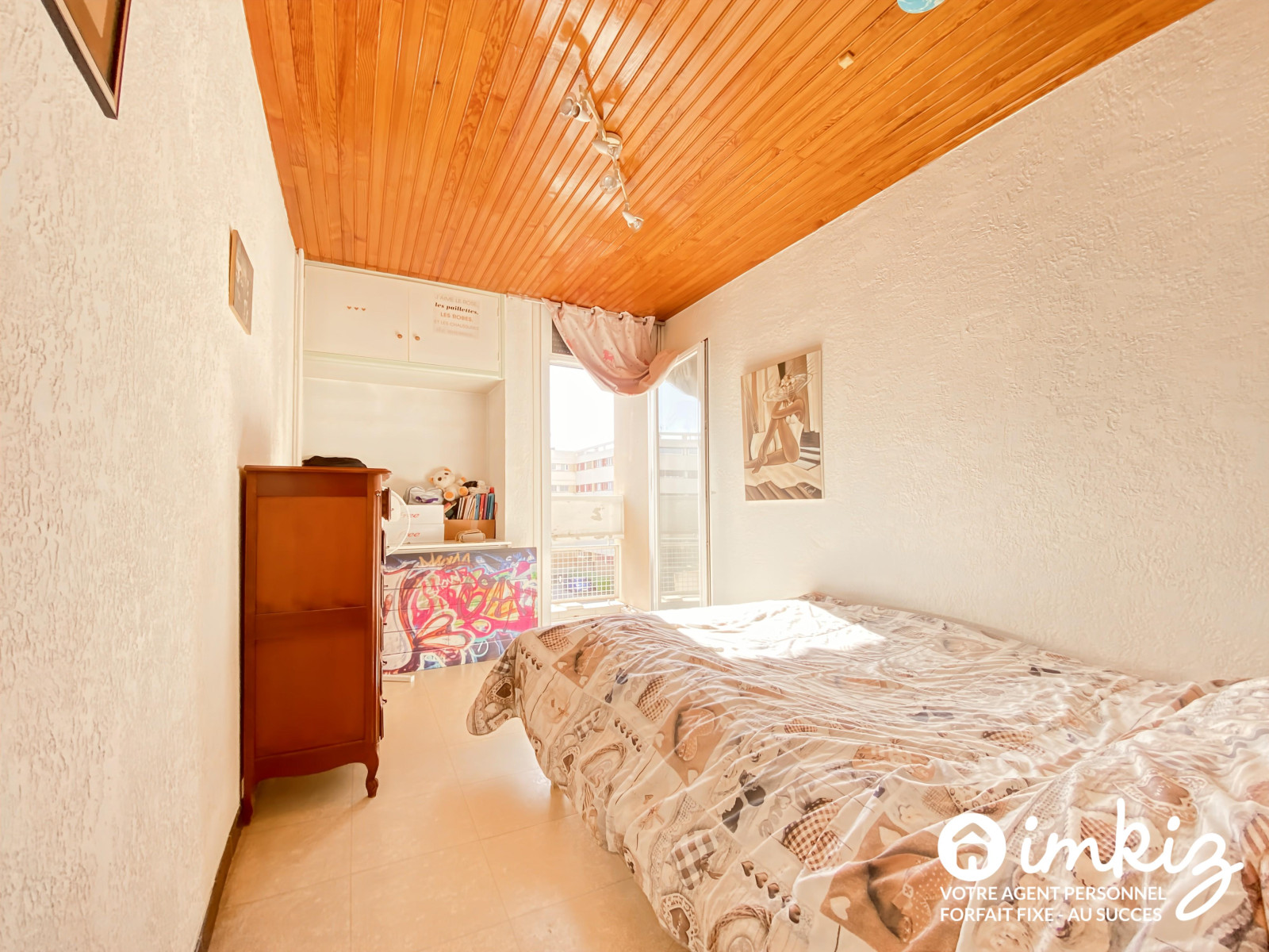 
                                                Vente
                                                 Appart 4 pcs  résid fermé et sécurisé chauf collec