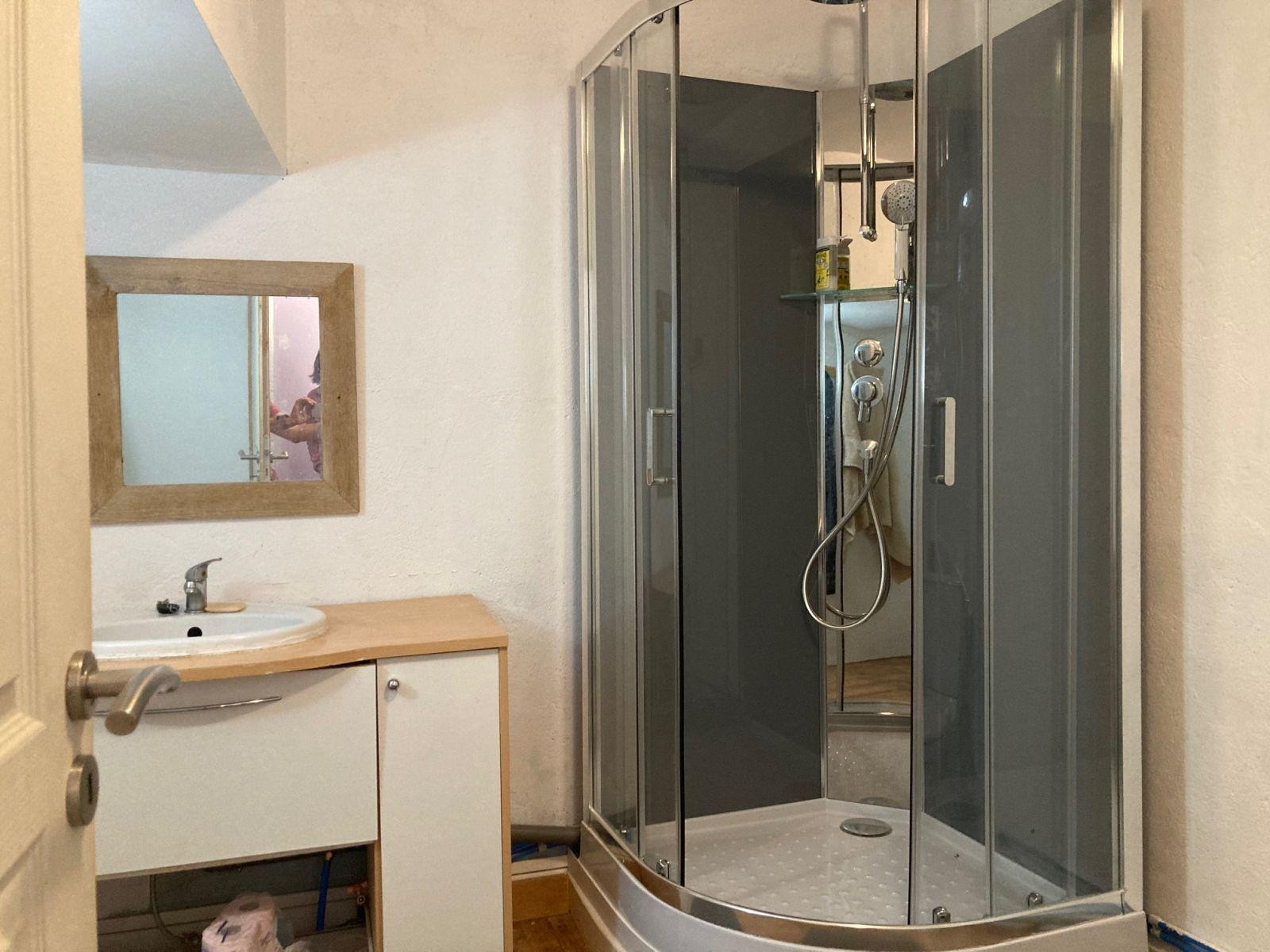 
                                                Location
                                                 Appart 50m²  HYPER CENTRE ALBI avec terrasse.