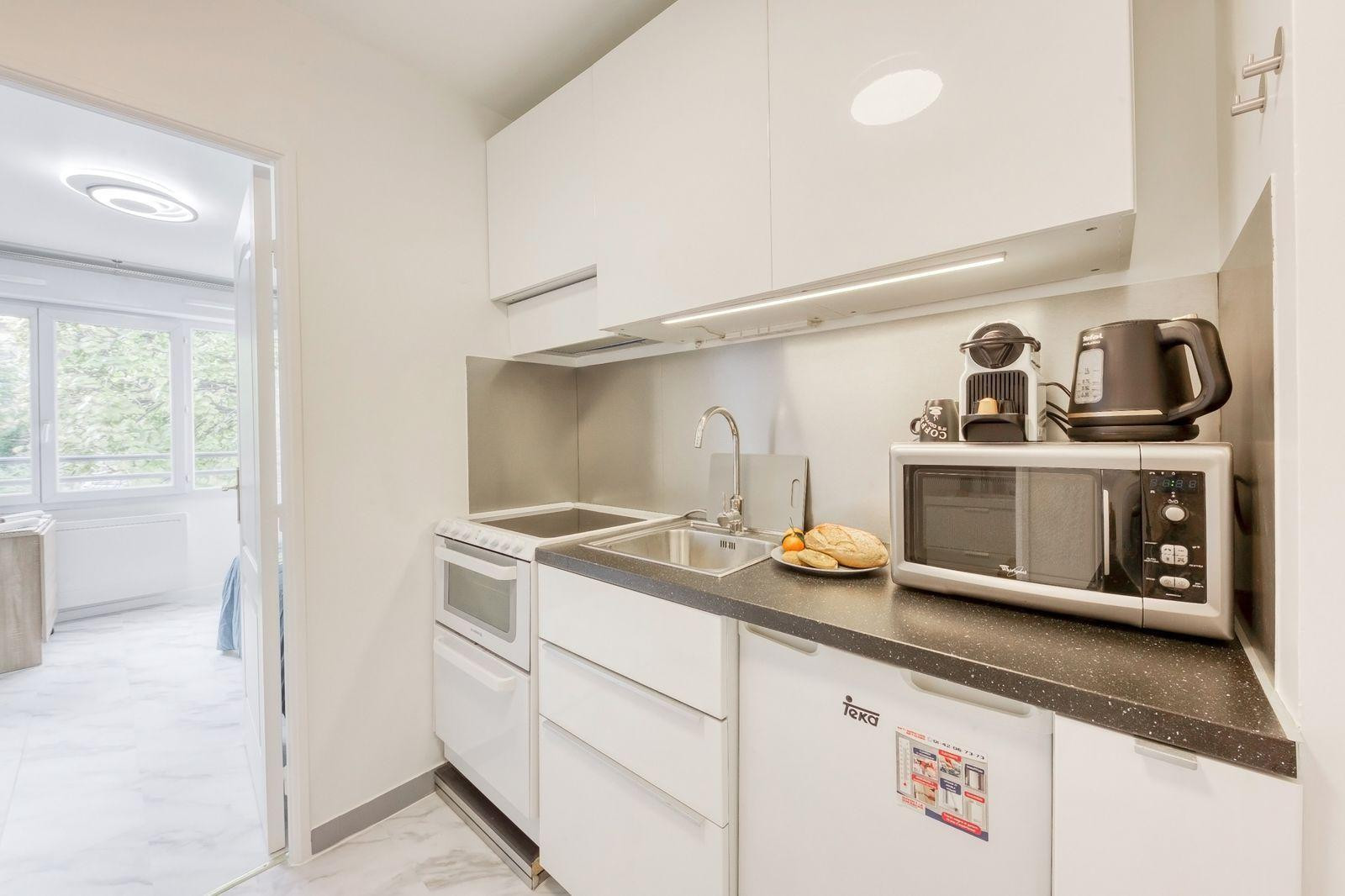 
                                                Location
                                                 Appart clé en main pied L12 Mairie d'issy + parkin