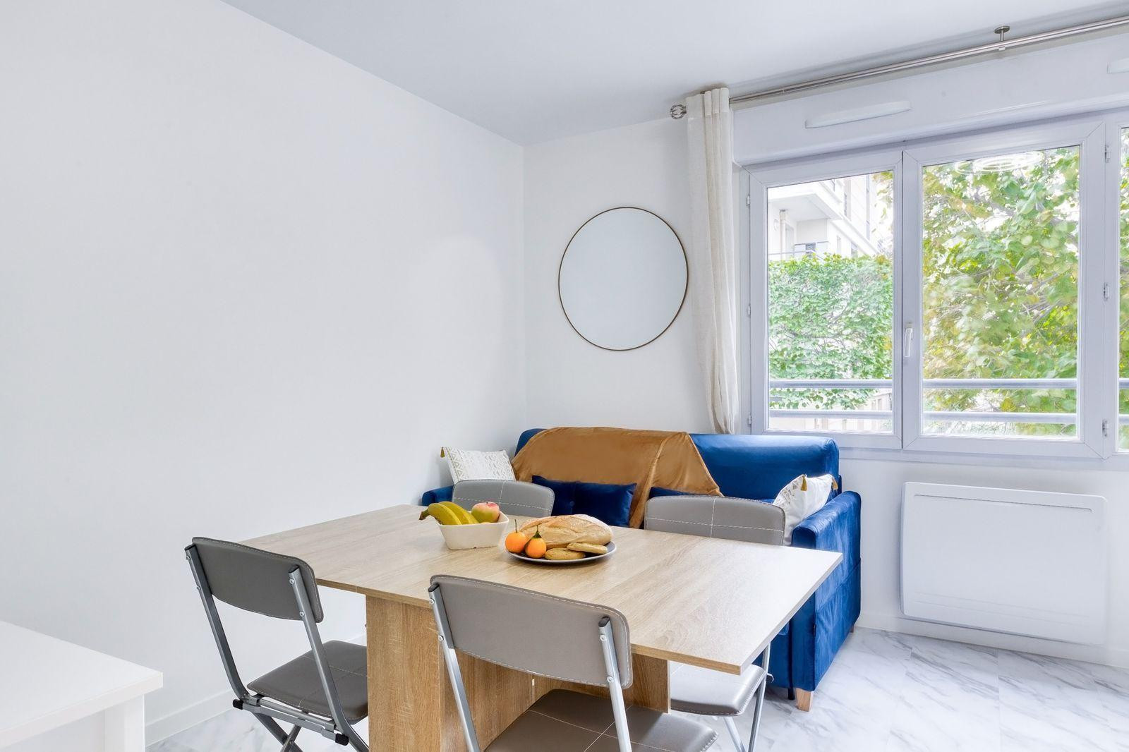 
                                                Location
                                                 Appart clé en main pied L12 Mairie d'issy + parkin