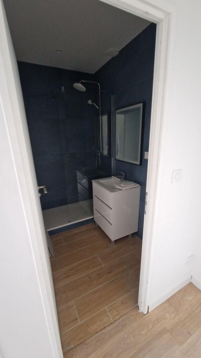
                                                Location
                                                 Appart T3 coup de cœur