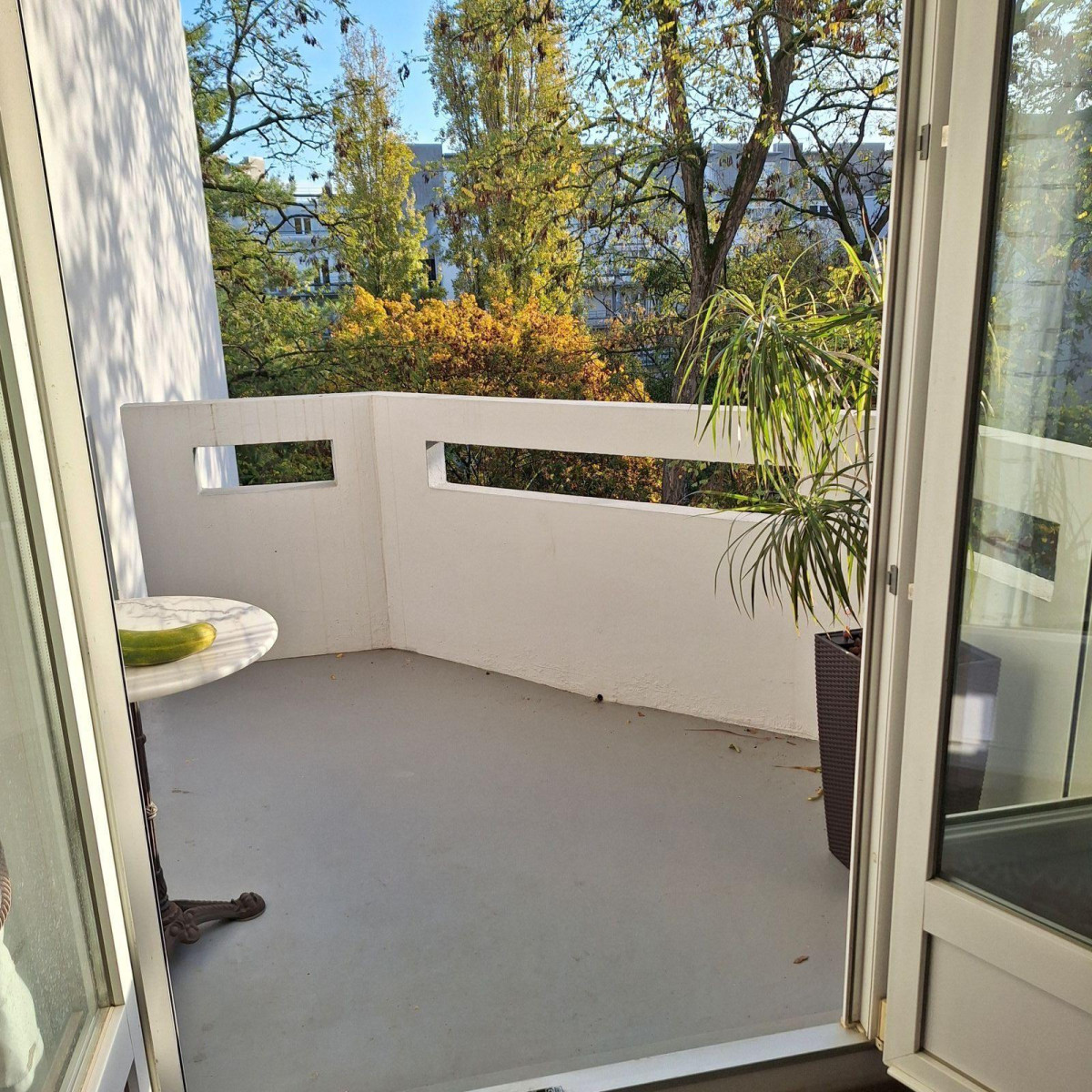 
                                                Location
                                                 Appart T4 2 chambres, balcon, secteur calme proche