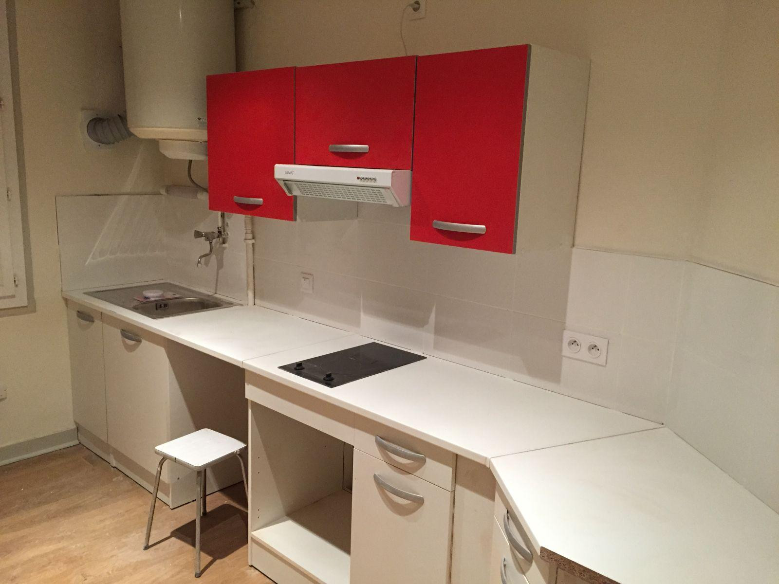 
                                                Location
                                                 APPART TRES BIEN SITUE