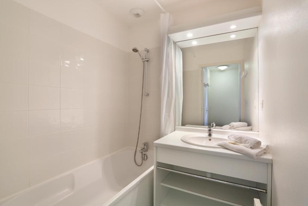 
                                                Vente
                                                 Appartement  Type 3 LMNP revente renta. 4.90 %