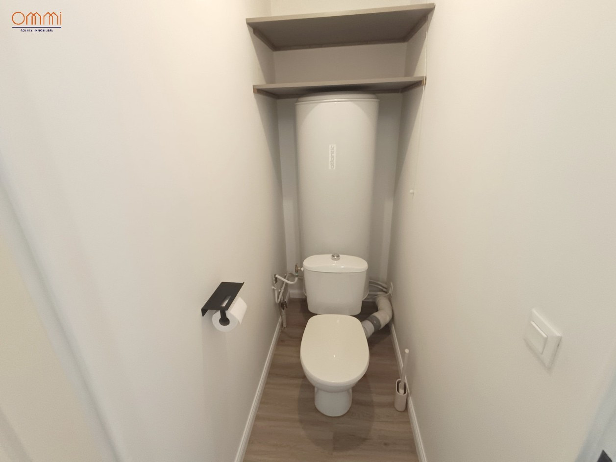 
                                                Location
                                                 Appartement 1 chambre avec parking