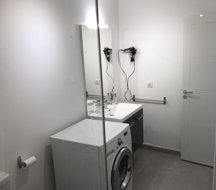 
                                                Location
                                                 Appartement 1 pièce 26 m²