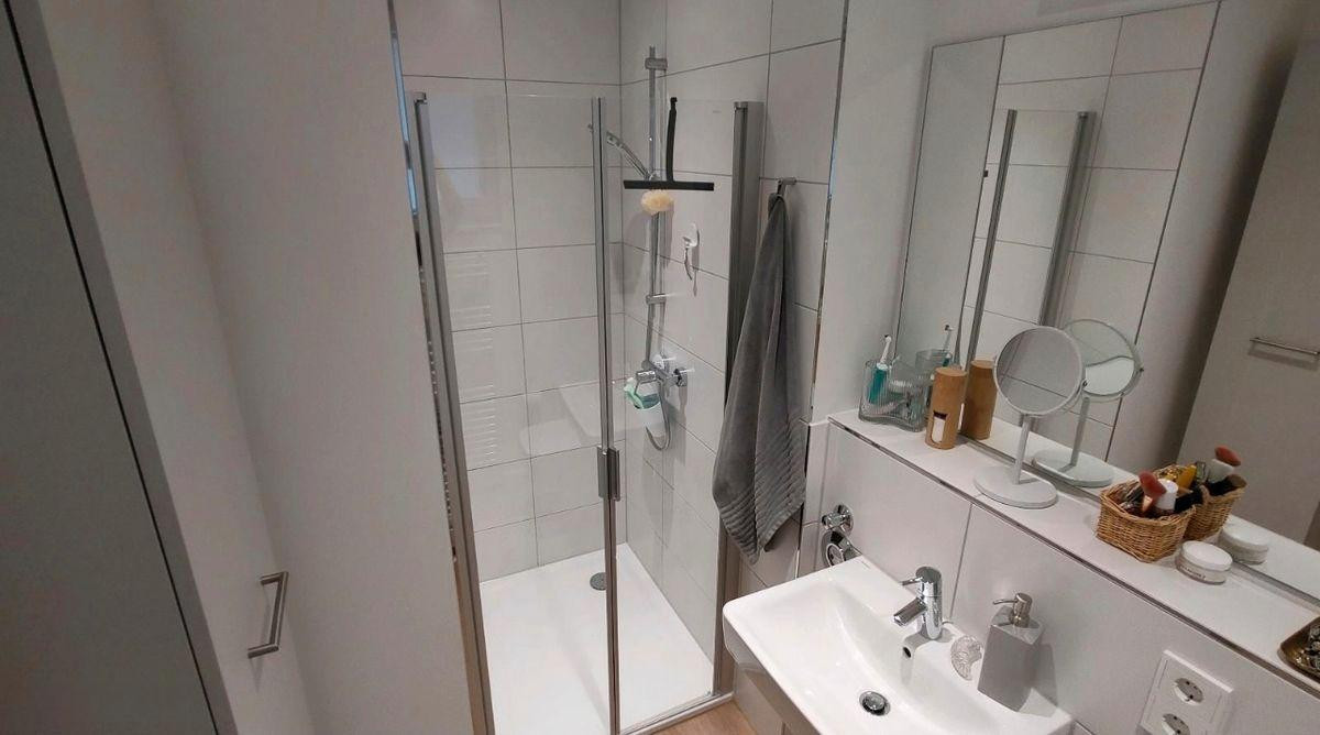 
                                                Location
                                                 Appartement 1 pièce 37 m²