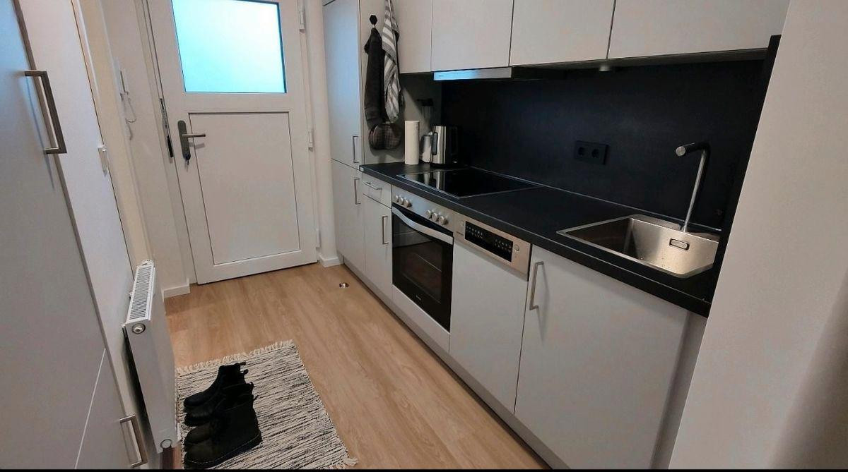 
                                                Location
                                                 Appartement 1 pièce 37 m²
