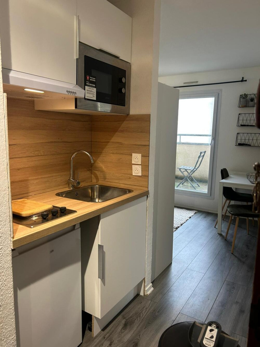 
                                                Location
                                                 Appartement 1 pièce