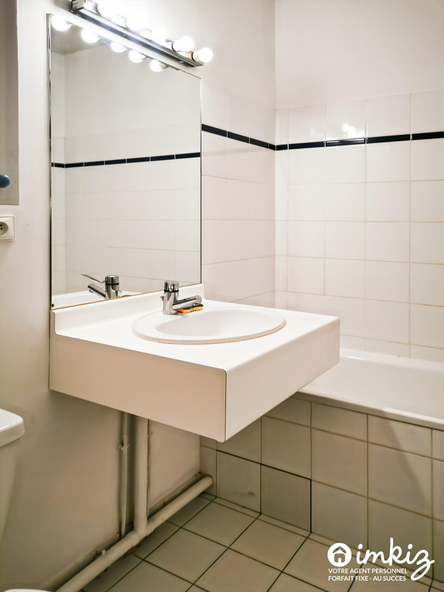 
                                                Vente
                                                 Appartement 1 pièce