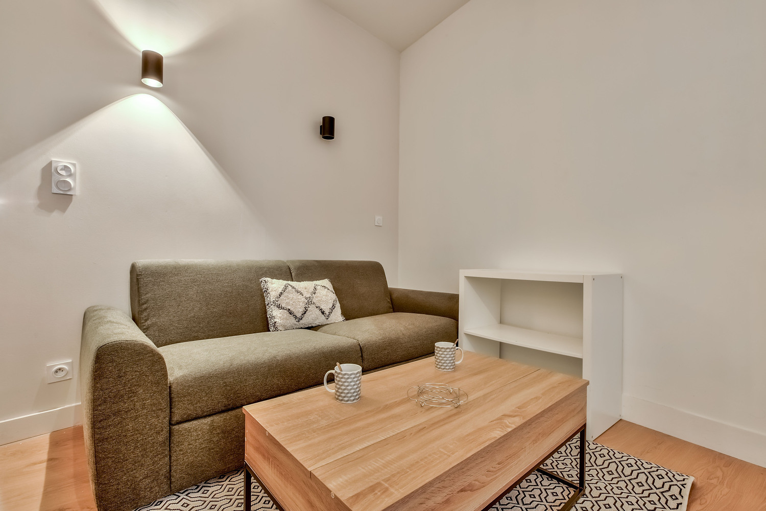 
                                                Location
                                                 Appartement 1 pièce