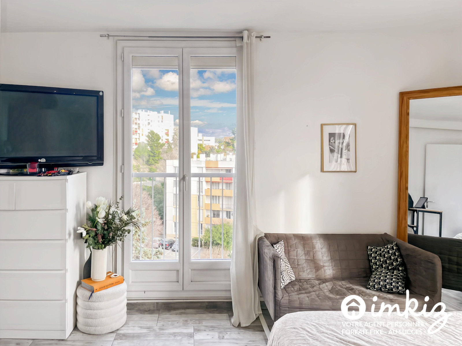 
                                                Vente
                                                 Appartement 1 pièce